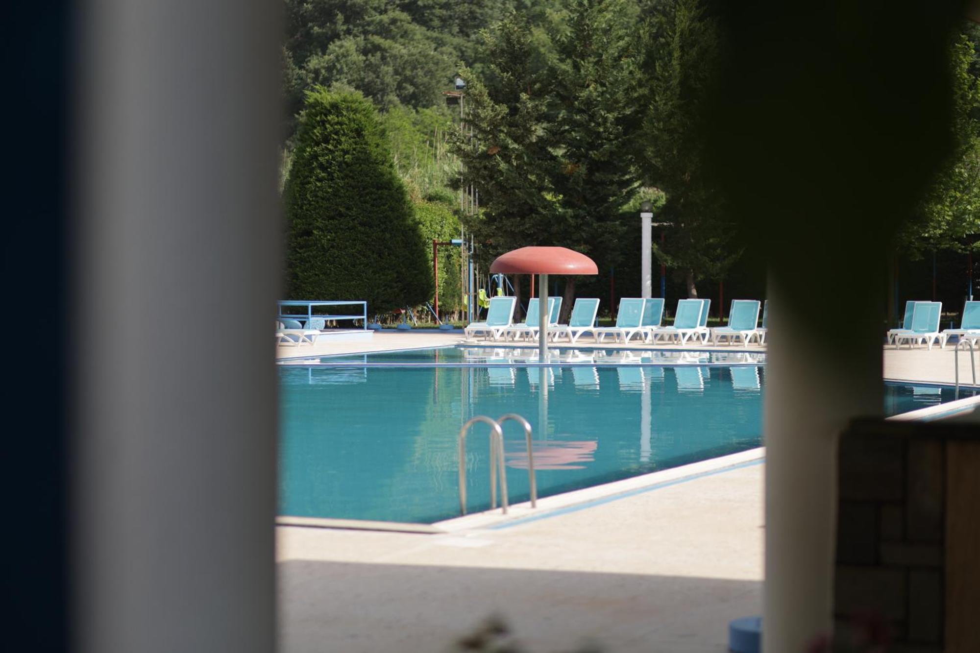 Mema Resort Mirash Buitenkant foto